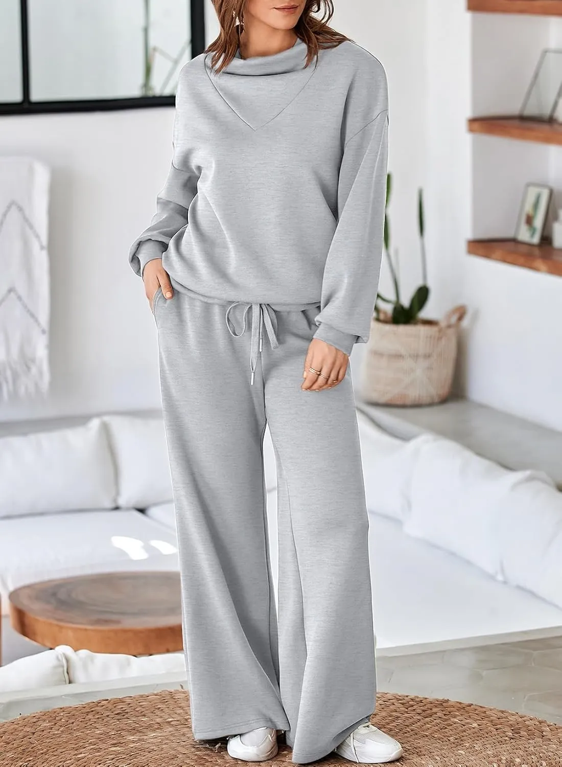 Aleumdr Women's 2 Piece Outfits Lounge Set Mock Neck Long Sleeve Sweatshirt With Wide Leg Pants Sweatsuit Fall 2025
