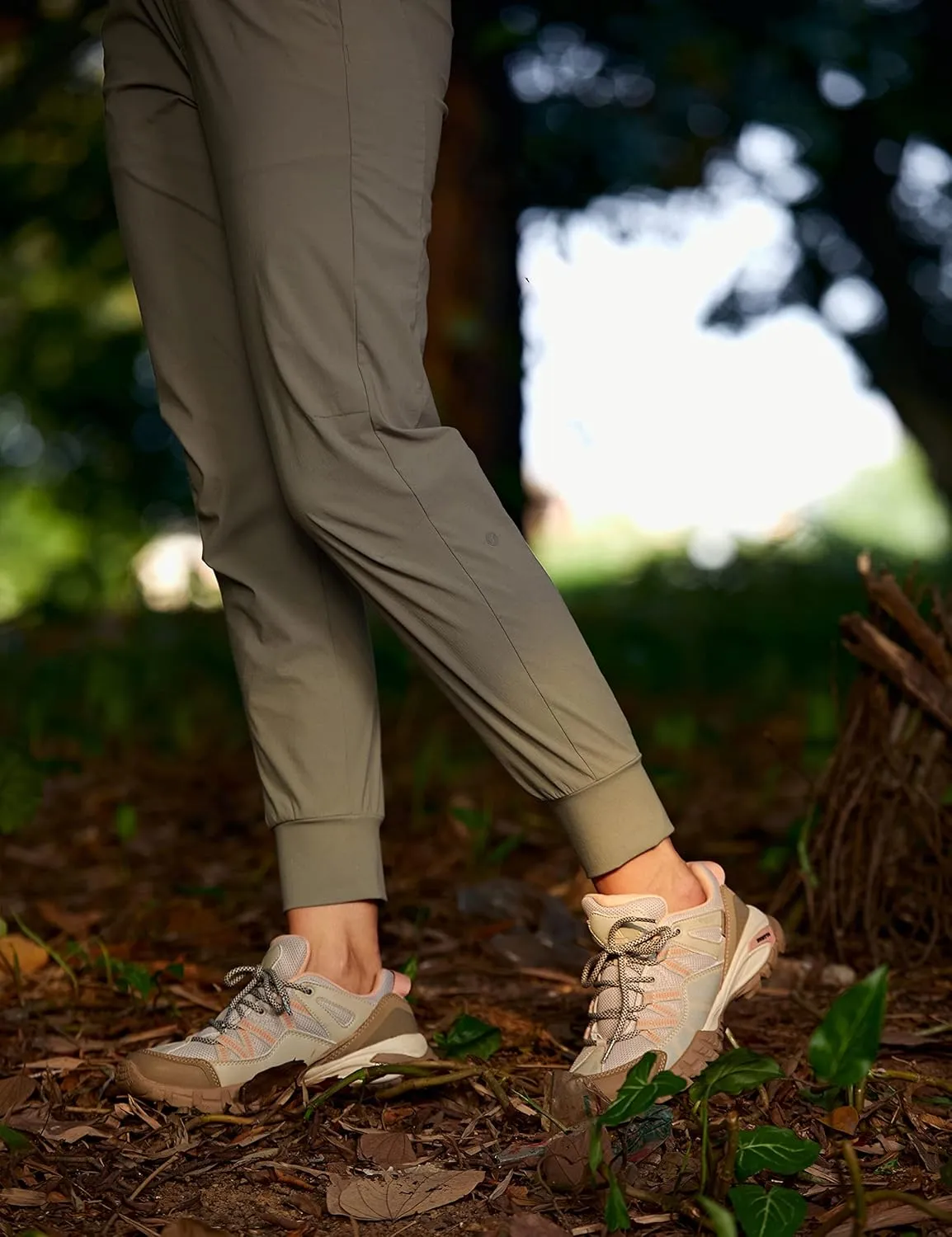 CRZ YOGA Athletic High Waisted Joggers for Women 27.5" - Lightweight Workout Travel Casual Outdoor Hiking Pants with Pockets