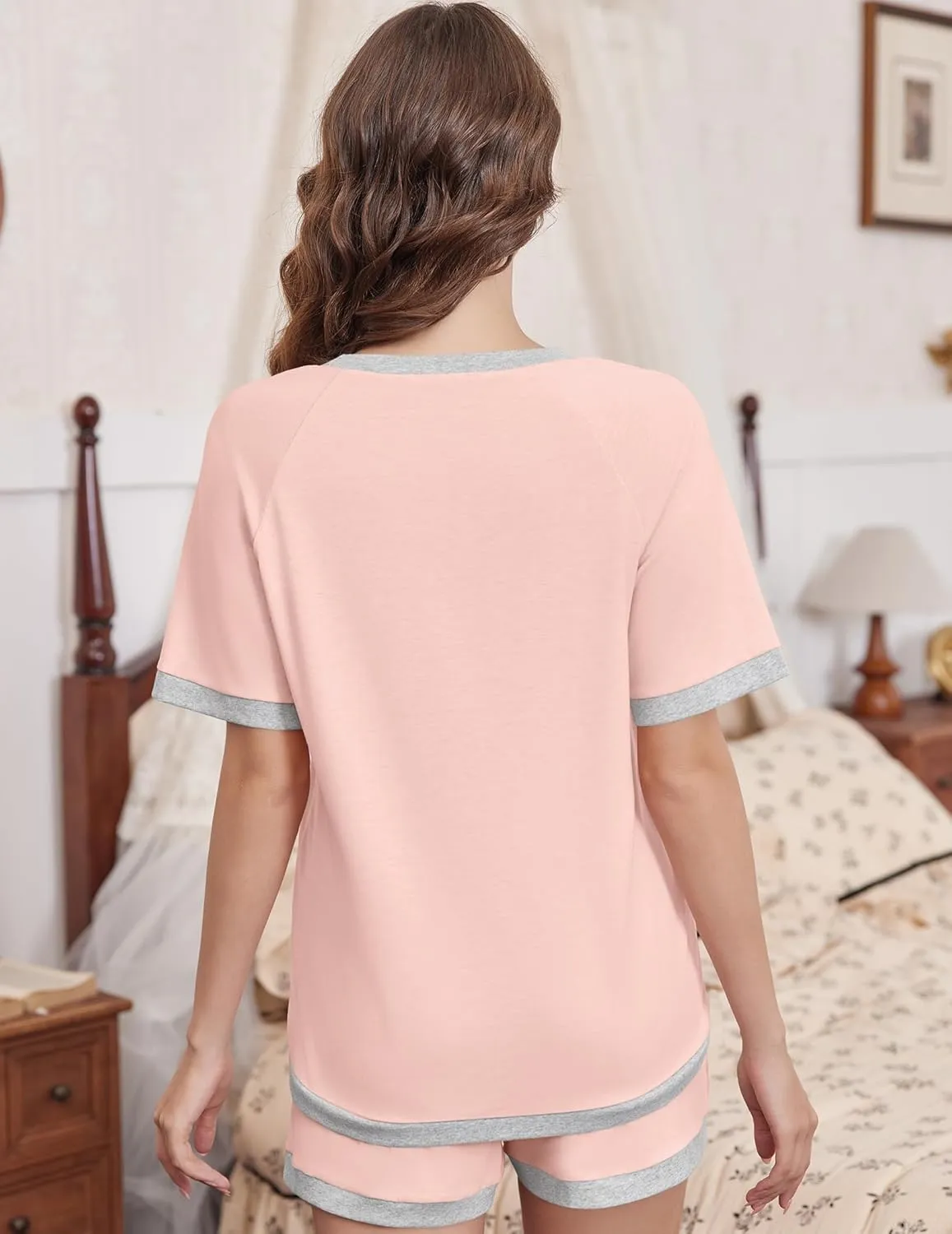 Ekouaer Pajamas for Women Short Sleeve Pjs Sets Crewneck Striped Tops and Shorts 2 Piece Lounge Sets with Pockets S-XXL