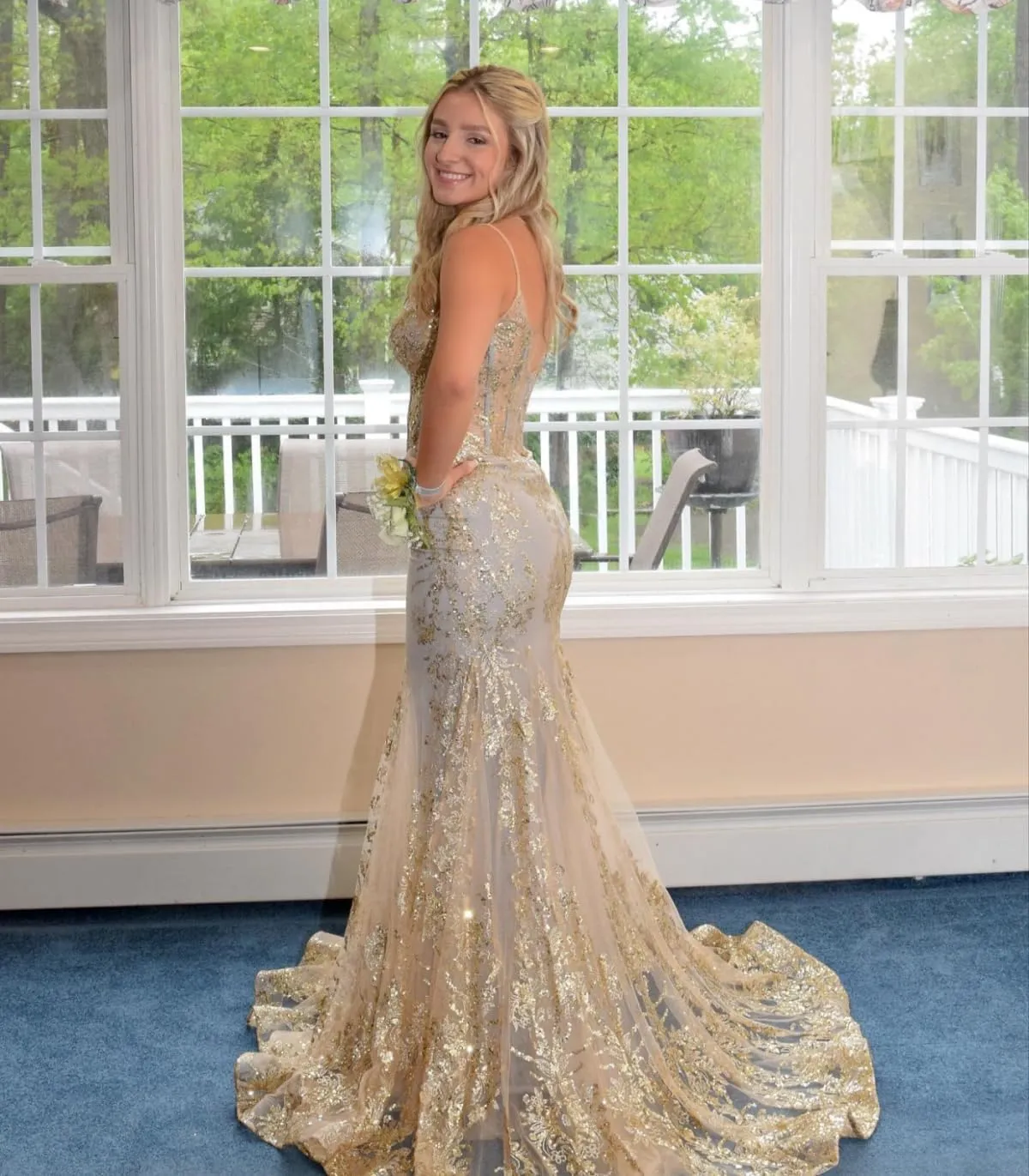 Sparkly Sequin Mermaid Prom Dress for Women 2025 Lace Applique Formal Evening Dresses V Neck Straps Backless Party Gowns P36