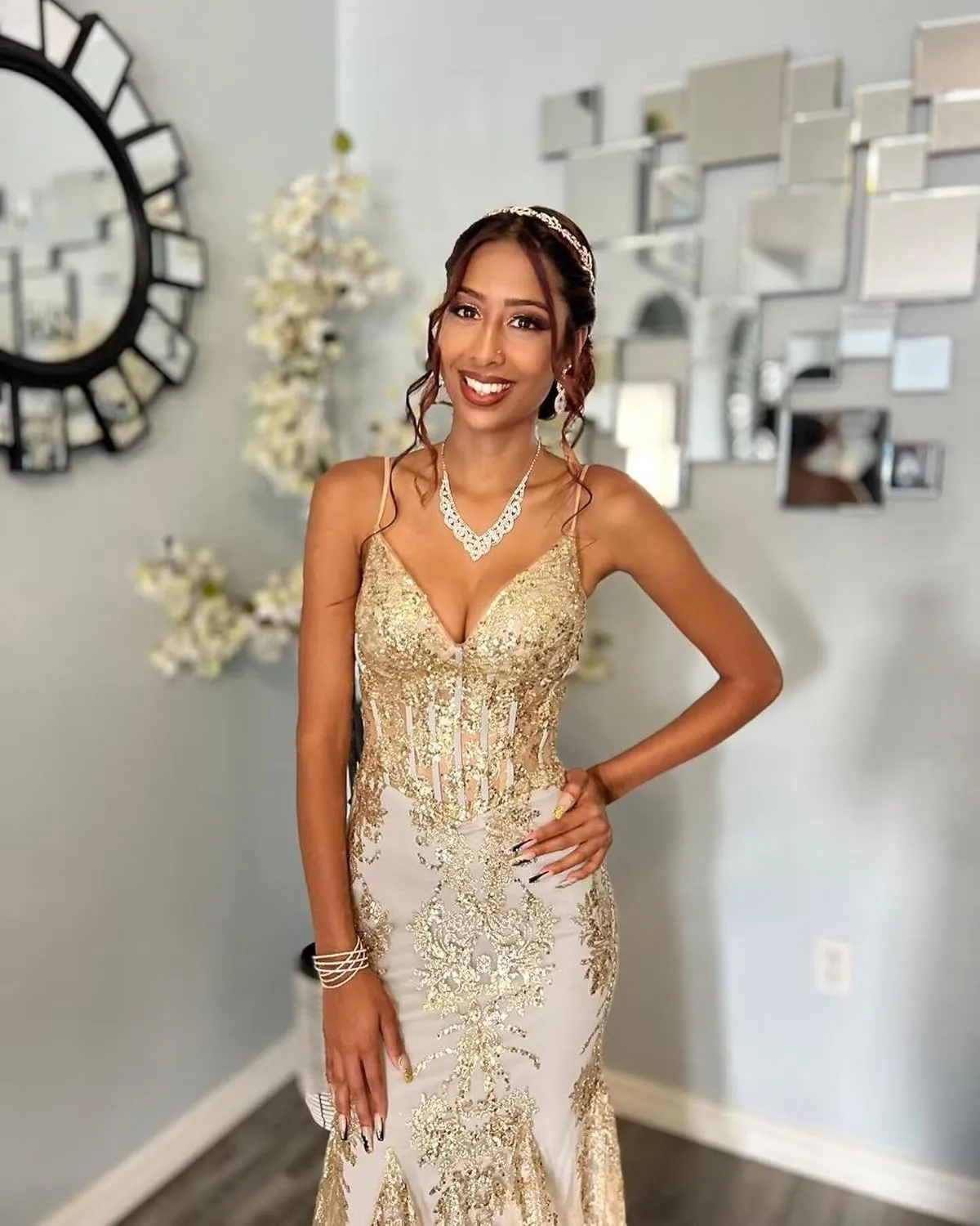 Sparkly Sequin Mermaid Prom Dress for Women 2025 Lace Applique Formal Evening Dresses V Neck Straps Backless Party Gowns P36